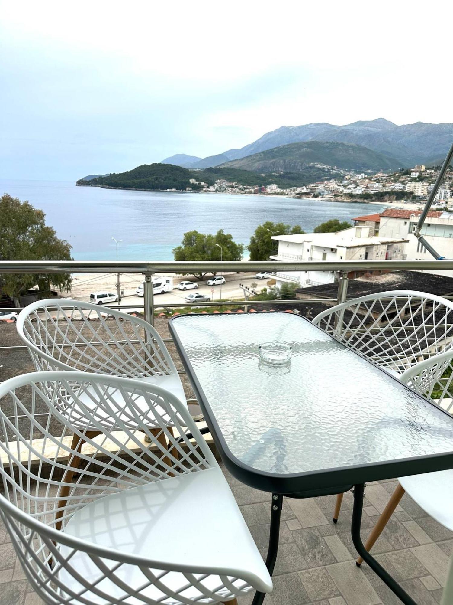 Rooms With View Himare Ruang foto